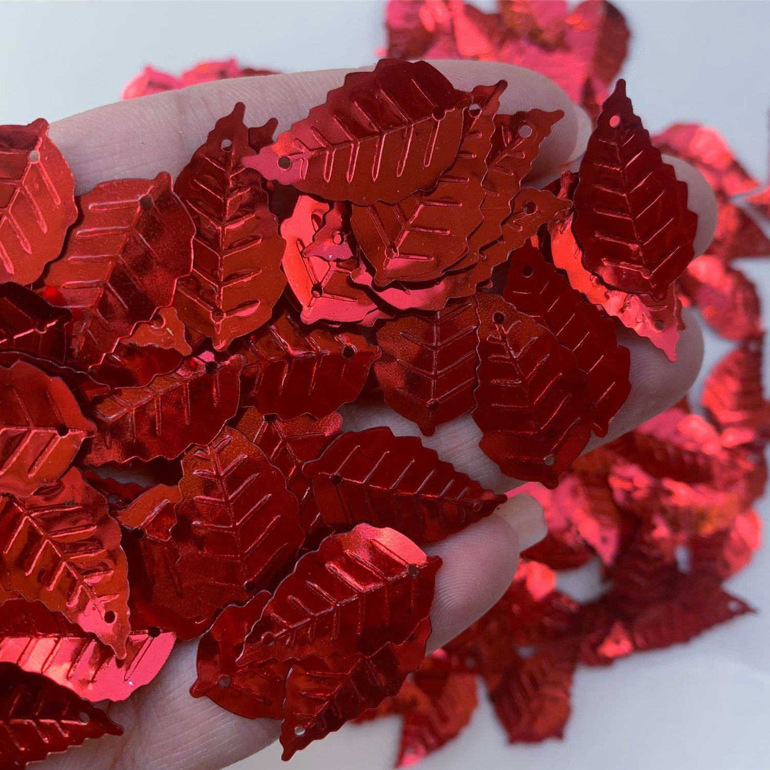 16mm 25mm PVC Leaf Sequins Loo - đánh giá và giá Art Craft Cup